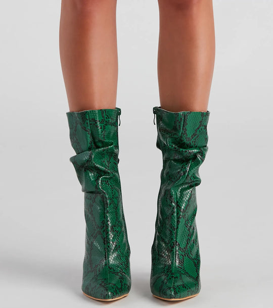 Deadly Appearance Faux Leather Snake Boots