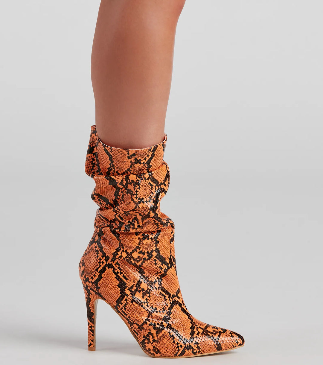 Deadly Appearance Faux Leather Snake Boots