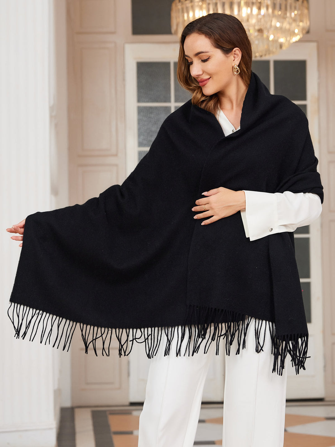 Women's Winter Scarf with Fringe | Ideal for the Cold Season