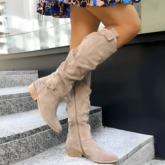 Women's boots made of high-quality material