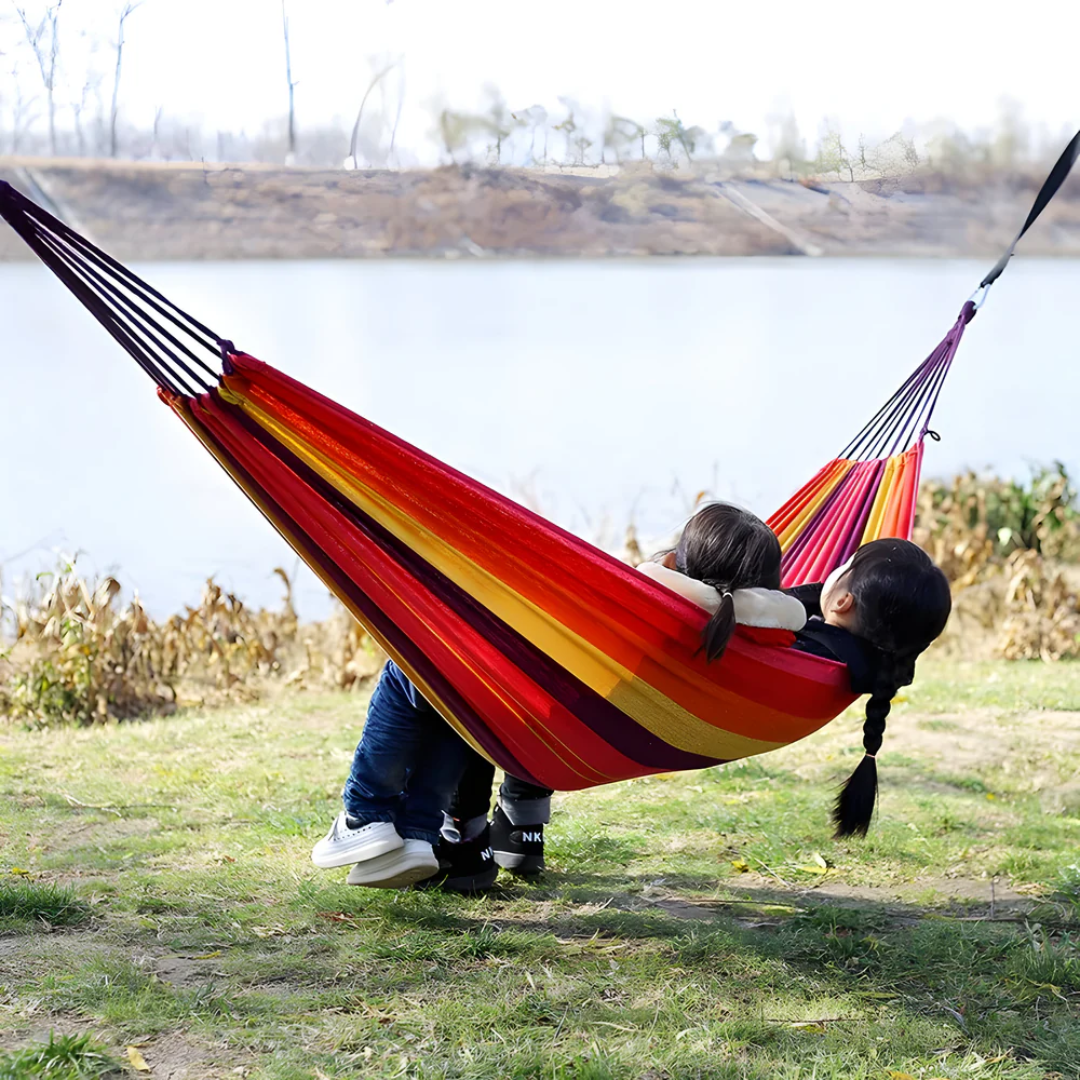 Multifunctional Hammock for Indoor & Outdoor Use | Breathable Fabric | Stable Design | 200 x 150 cm | 200 kg Capacity