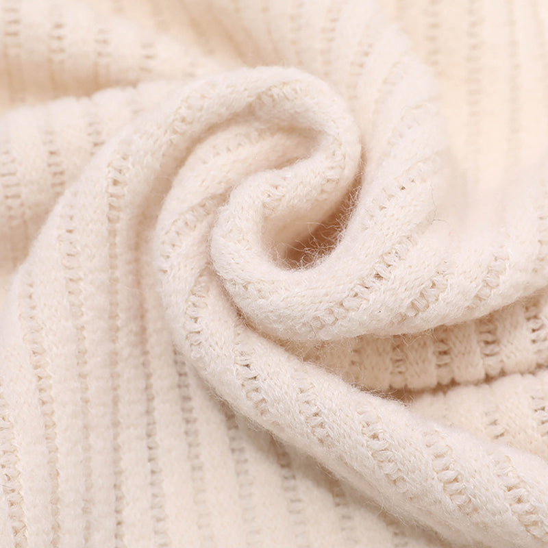 Large Knitted Scarf for Women | Ideal for the Fall-Winter Season