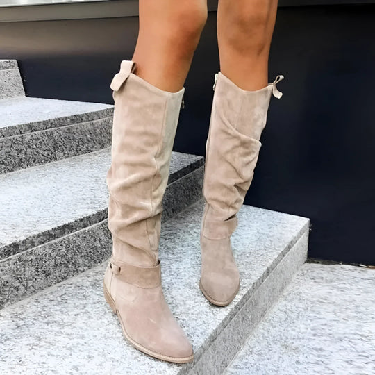 Women's boots made of high-quality material