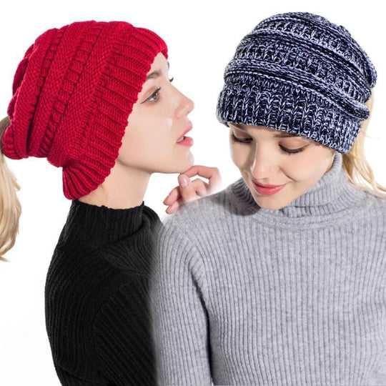 Knitted Hat with Ponytail Opening | Ideal for the Cold Season