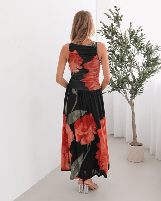 Dames | Balayage Jurk | Bootnek | Gerimpelde Details | Vloeiende Rok | Maxi Lengte