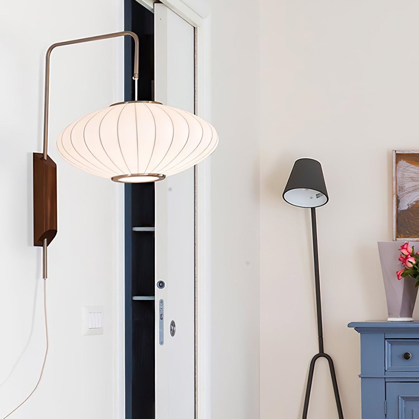 Nelson Wall Sconce | Mid-Century Modern Wall Light | Walnut & Metal Fixture | E26/E27 Ambient Indoor Lighting
