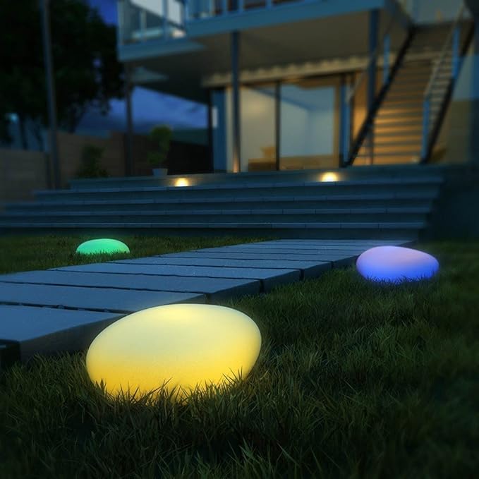 Cobblestone Garden Lamp