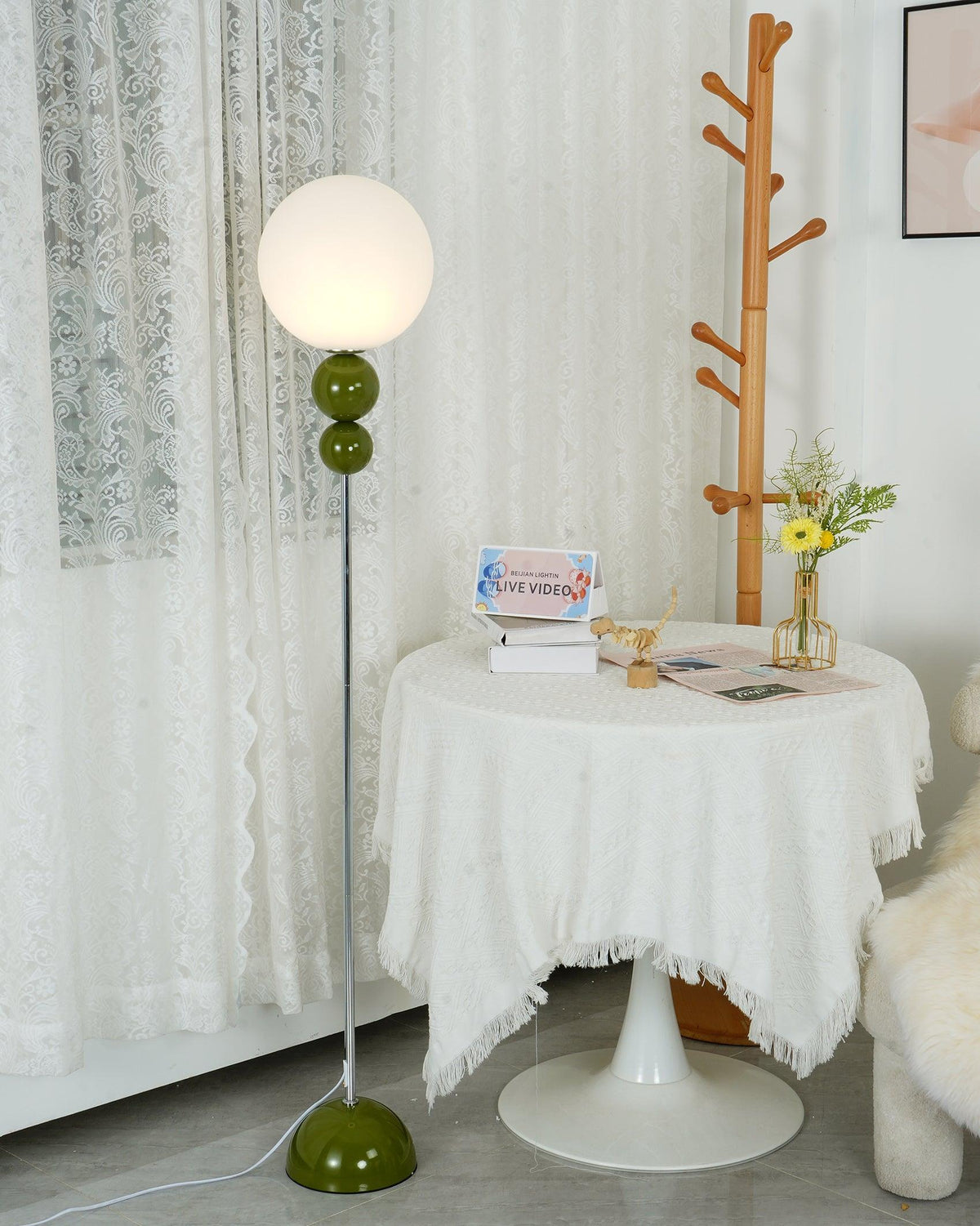 Floor Lamp Clavel