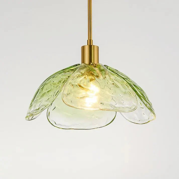 Creative Flower Petal Bedside Lamp