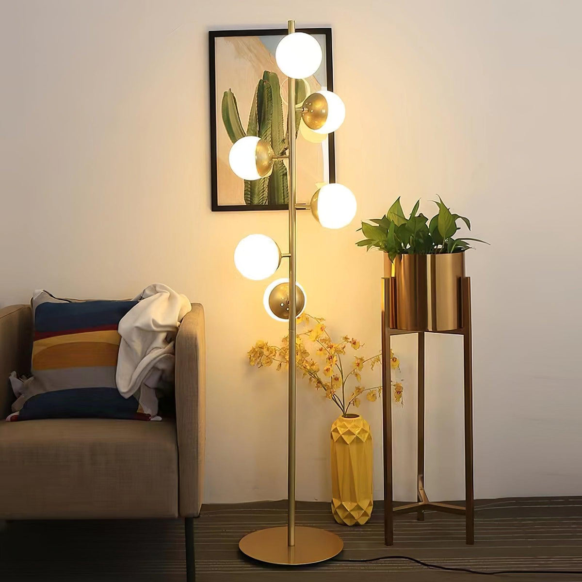 Doppler LED Floor Lamp