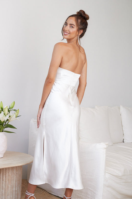 Dames | Giavanna Jurk | Wit | Strapless | Diepe V-Hals | Plooien Taille | Midi Lengte