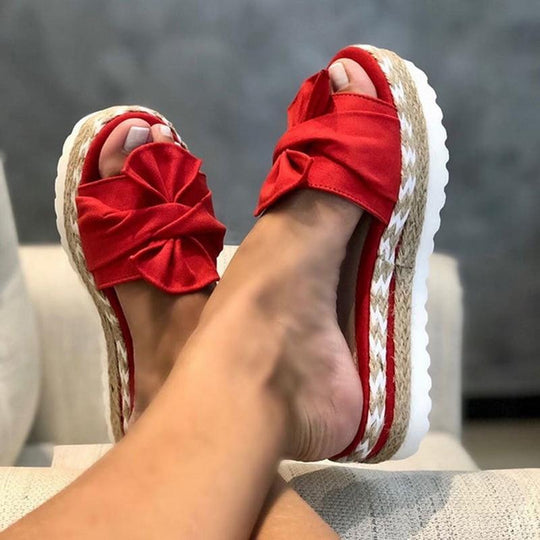 Women's summer sandals with bow on platform