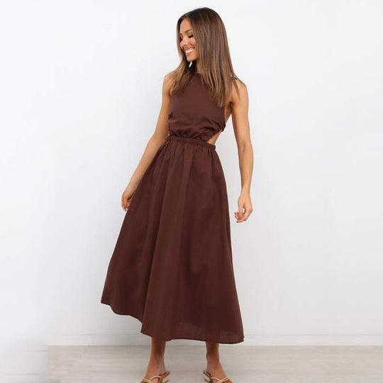 Midi dress with a bare back and a subtle neckline