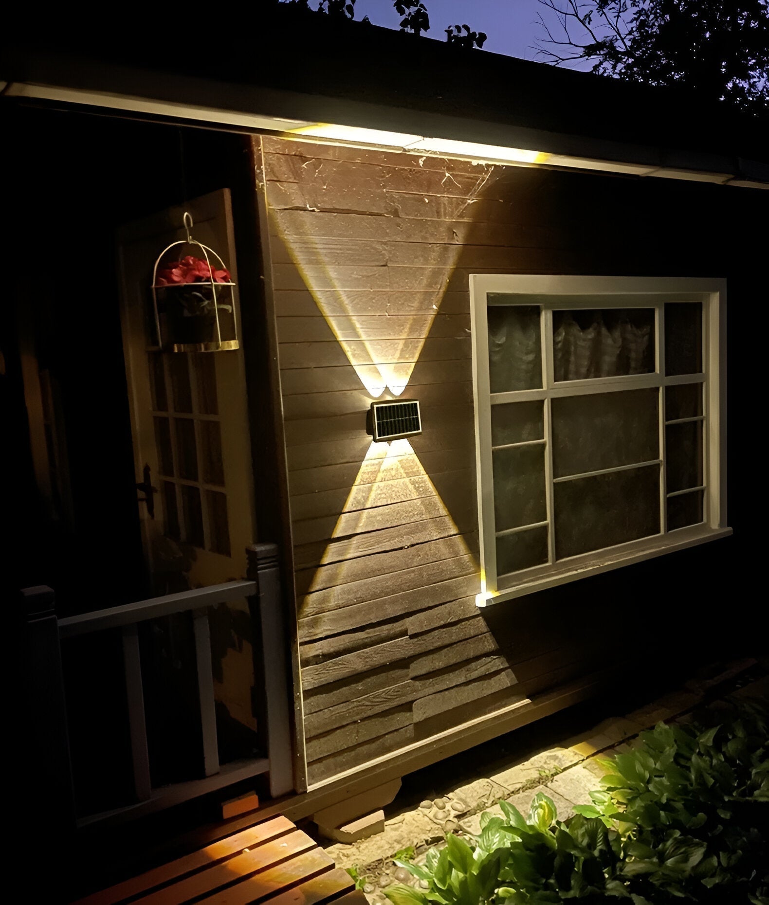 Auristia Solar LED Wall Lamp Up & Down | Waterproof Outdoor Wall Light | IP65 Wireless Facade Lighting