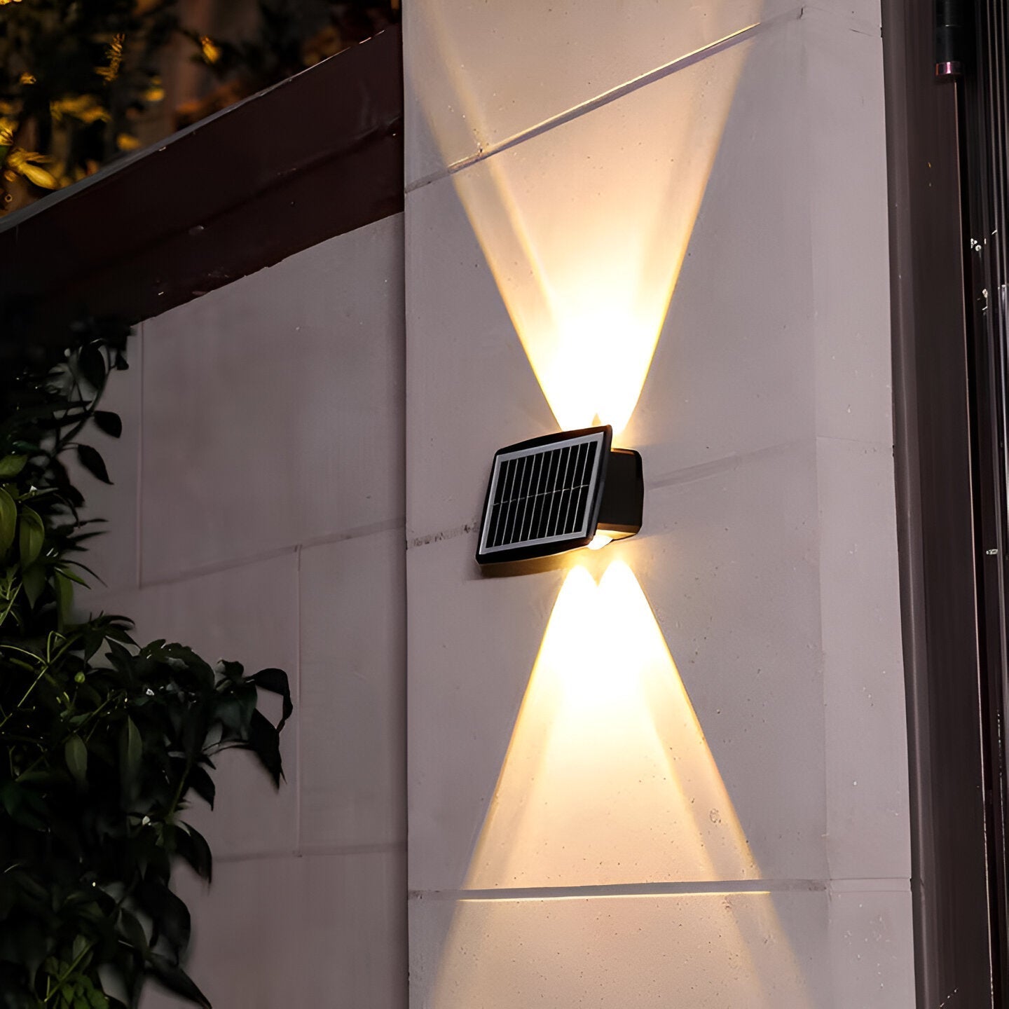 Auristia Solar LED Wall Lamp Up & Down | Waterproof Outdoor Wall Light | IP65 Wireless Facade Lighting