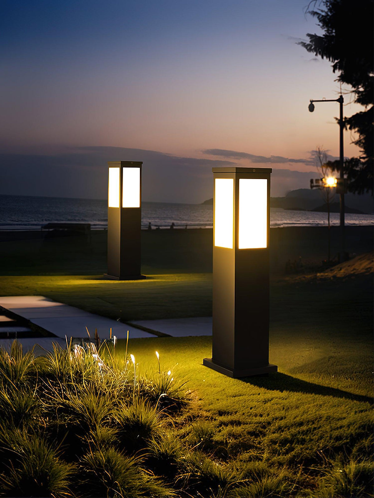Outdoor LED Wall Lamp | Kuzco Cylinder Wall Light | IP65 Waterproof Aluminum Fixture | Modern Architectural Exterior Lighting