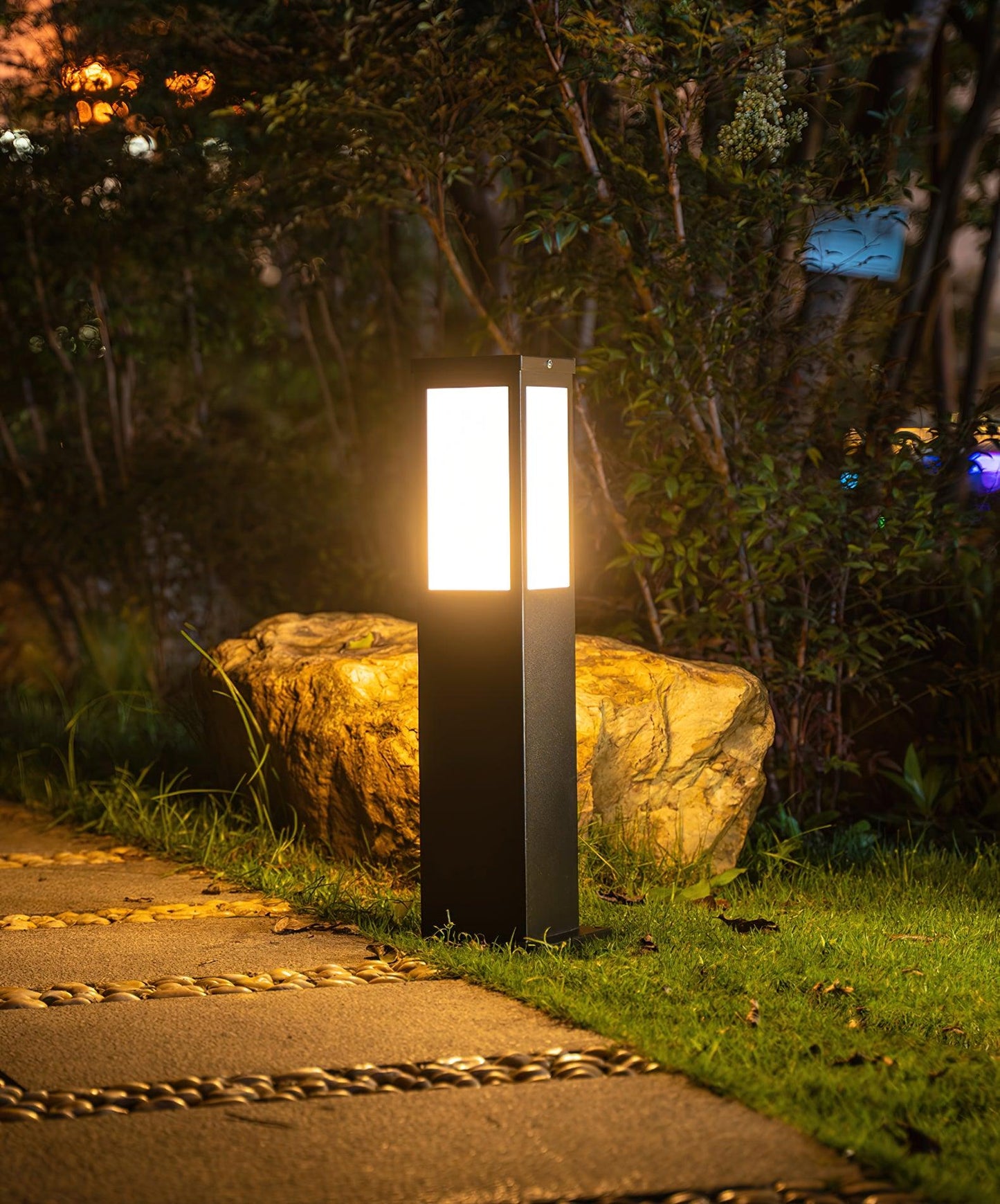Outdoor LED Wall Lamp | Kuzco Cylinder Wall Light | IP65 Waterproof Aluminum Fixture | Modern Architectural Exterior Lighting