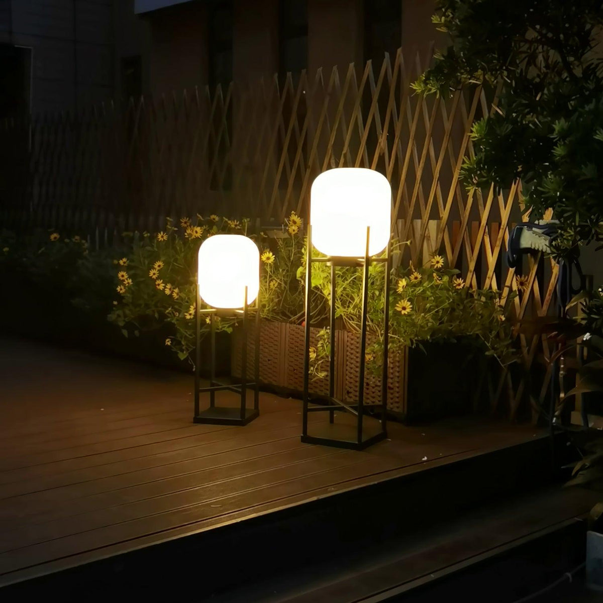 Solar Outdoor Floor Lamp Lantern | Stainless Steel Garden Light | IP65 Waterproof LED | Automatic Dusk-to-Dawn Lighting