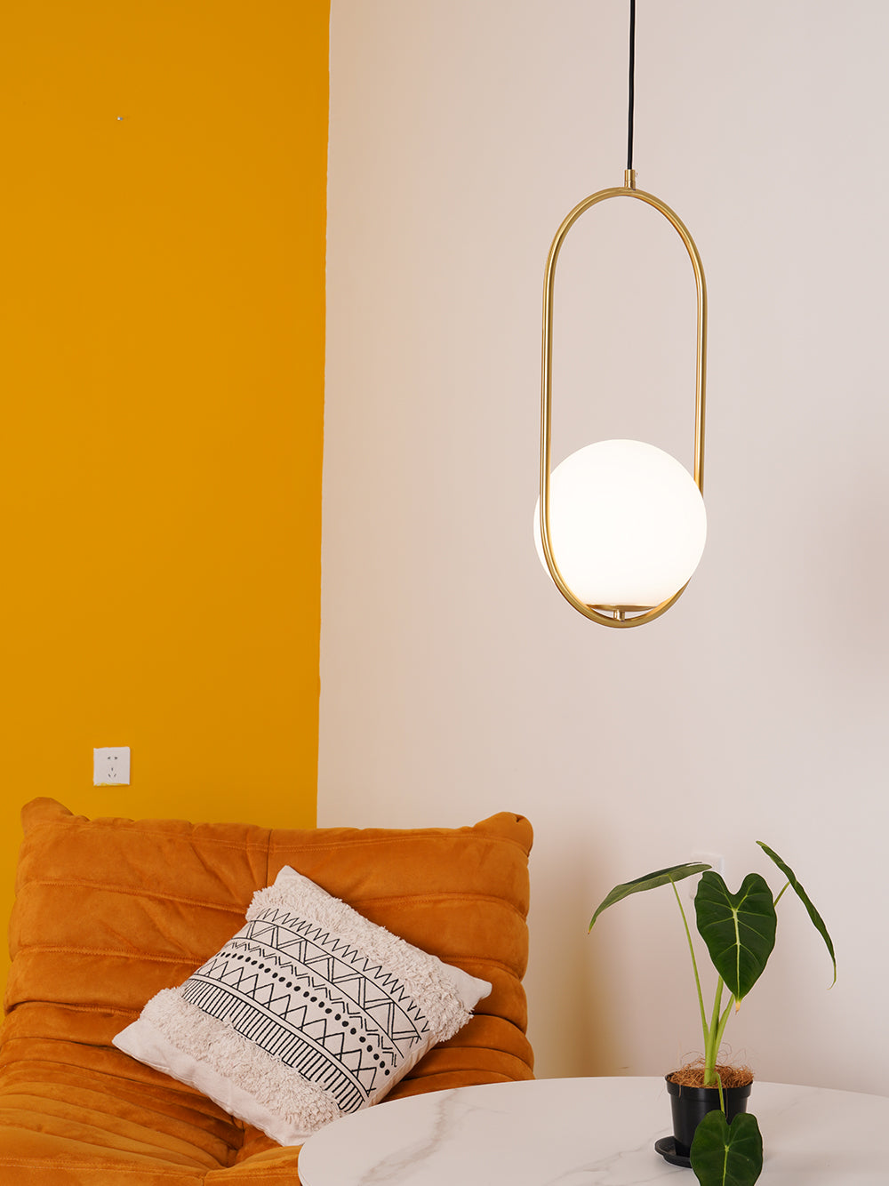 Mila Pendant Lamp Modern Glass Design | Elegant Hanging Ceiling Light | Metal Frame | E14 LED Edison Bulb | Oval & Round Sizes