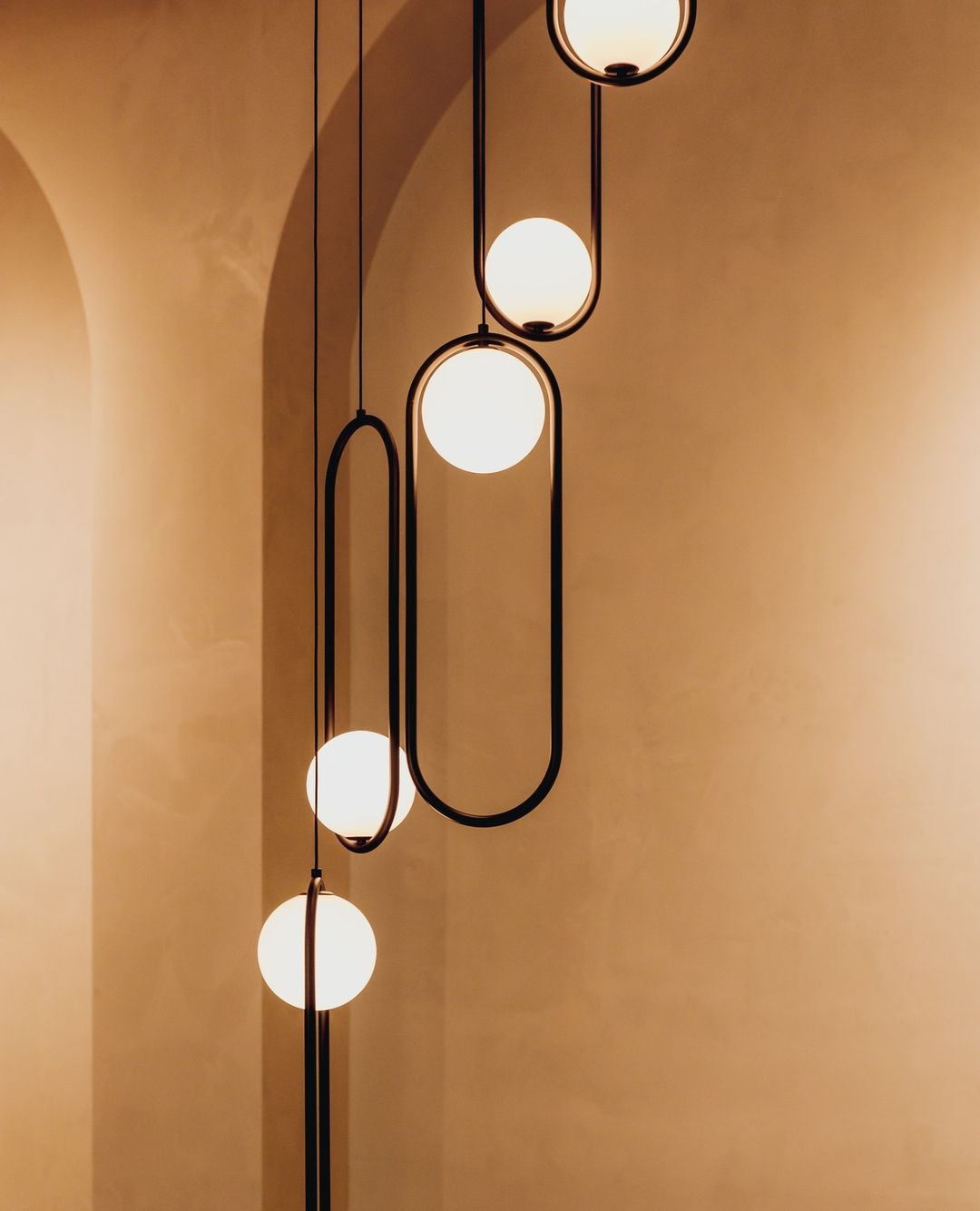 Mila Pendant Lamp Modern Glass Design | Elegant Hanging Ceiling Light | Metal Frame | E14 LED Edison Bulb | Oval & Round Sizes