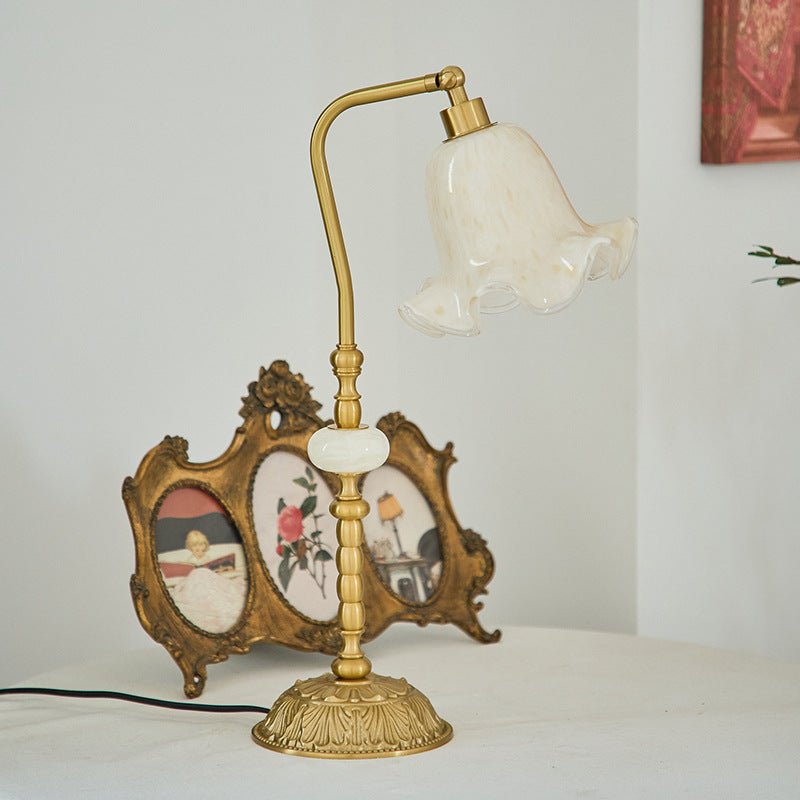 RoseLamp | Fashion Flower Brass Table Lamp