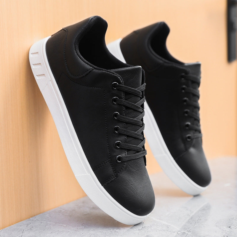 Men's Low Casual Sneakers with Lace-Up Closure and White Sole