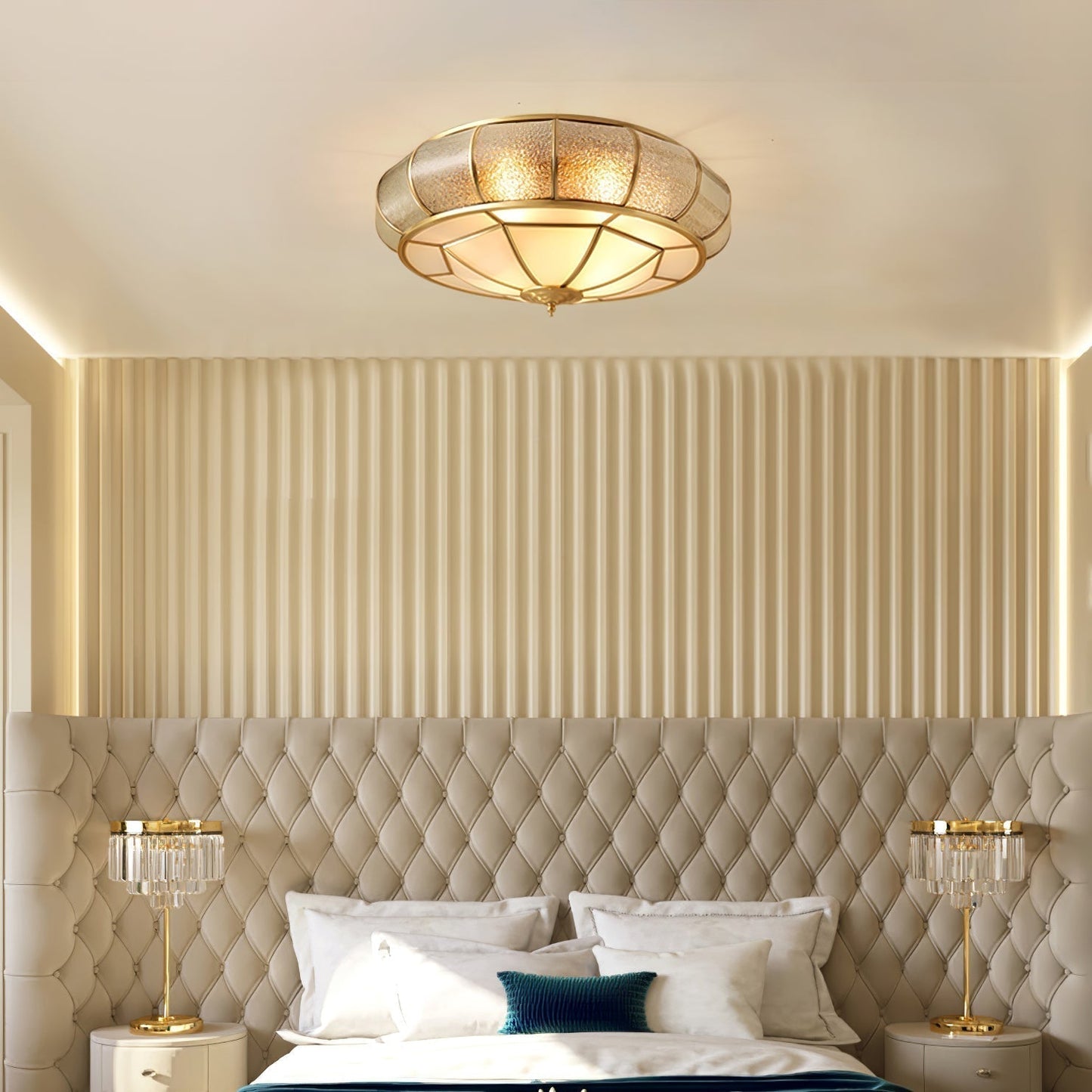 Round Glass Ceiling Lamp with Texture