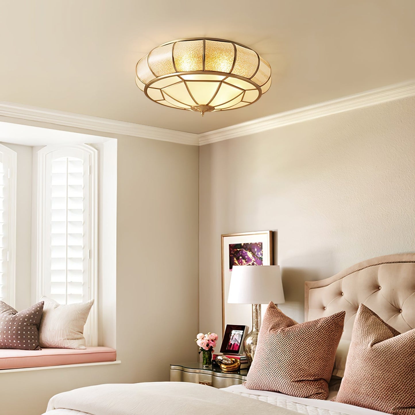 Round Glass Ceiling Lamp with Texture