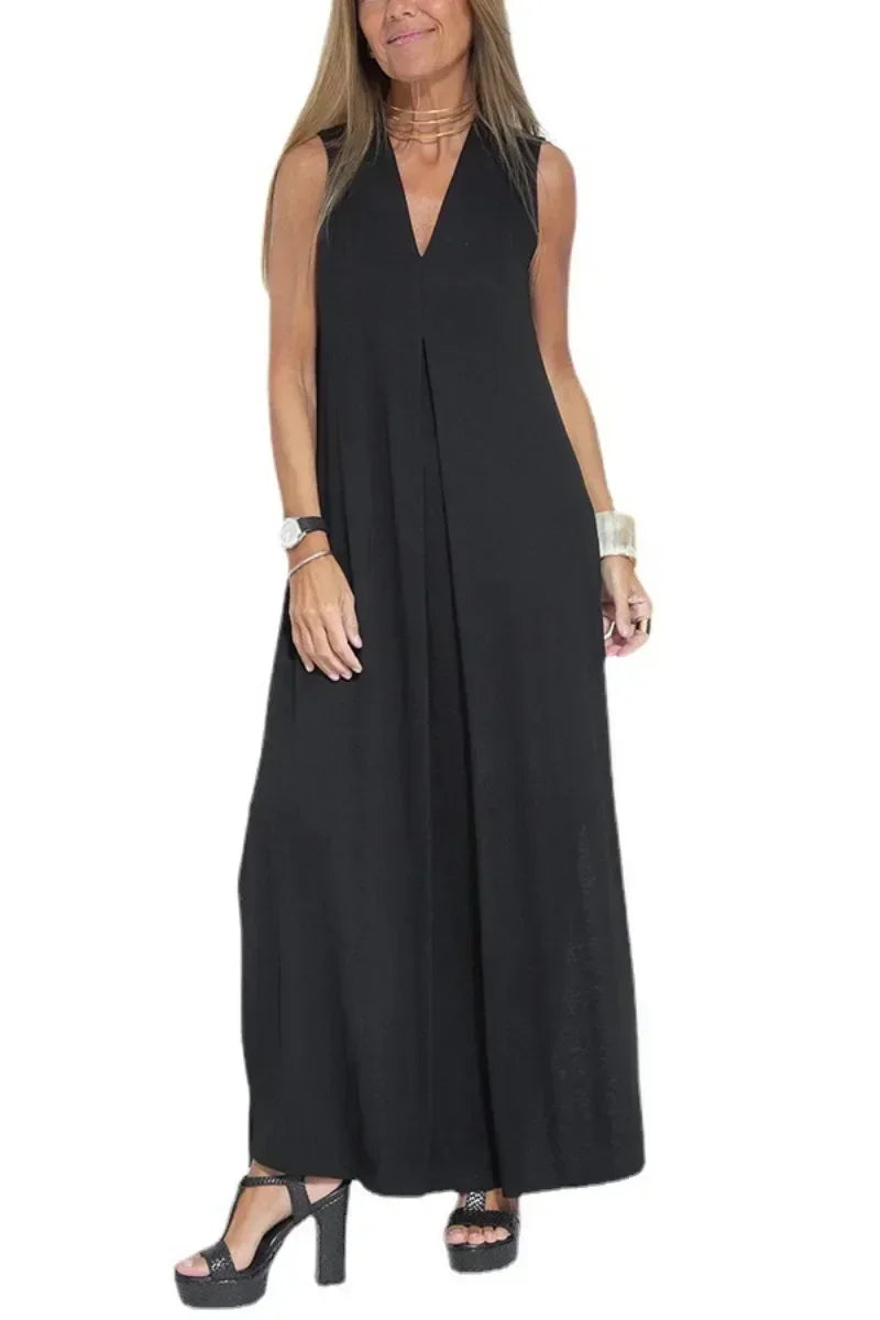 Airy sleeveless maxi dress with a V-neck