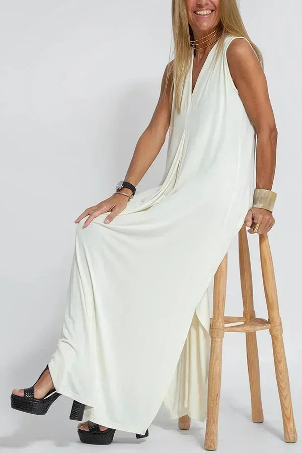 Airy sleeveless maxi dress with a V-neck