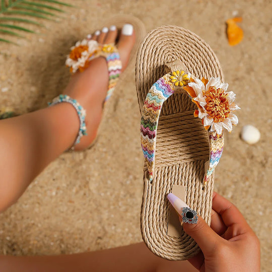 Women's sandals on espadrille sole with floral accents