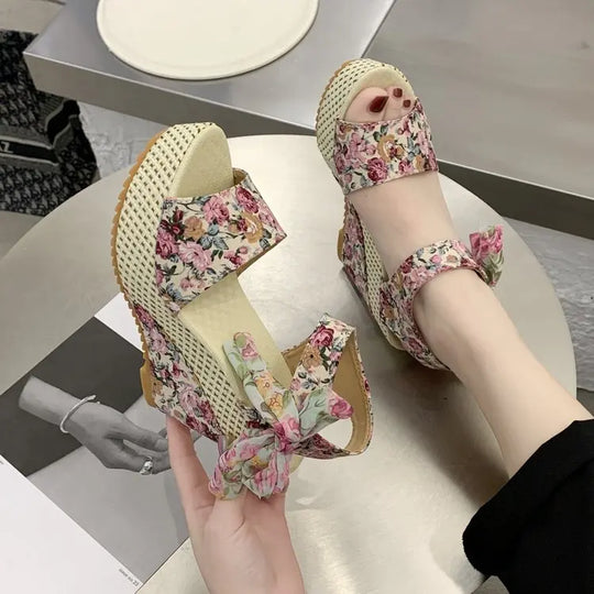Women's Wedge Heel Sandals with Lace and Laces