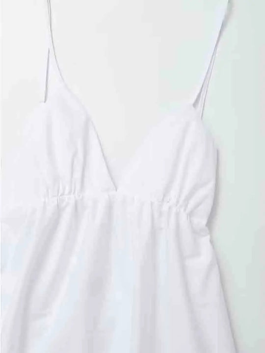 Flowing maxi dress with spaghetti straps