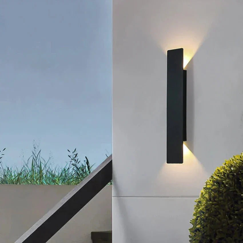 Triglow - Waterproof LED Wall Lamp for Outdoors