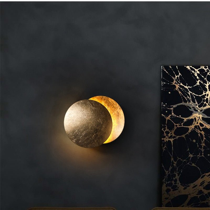 EclipseLamp™ - Wall Lamp with Solar Eclipse