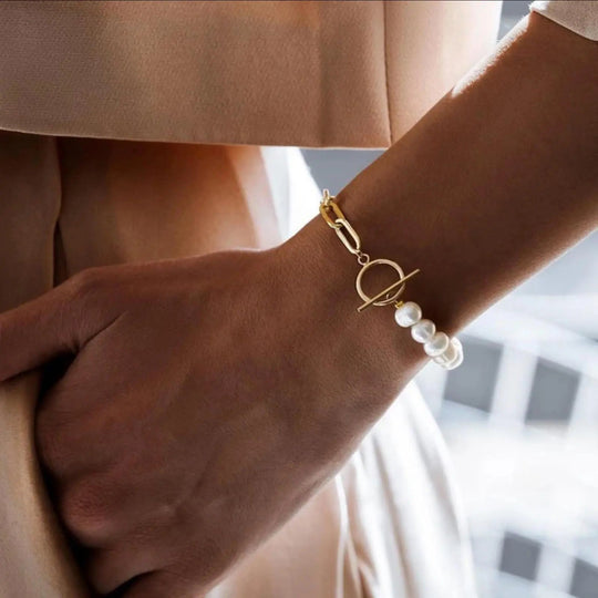 Amanda - Elegant Pearl Accents Women's Jewelry Set