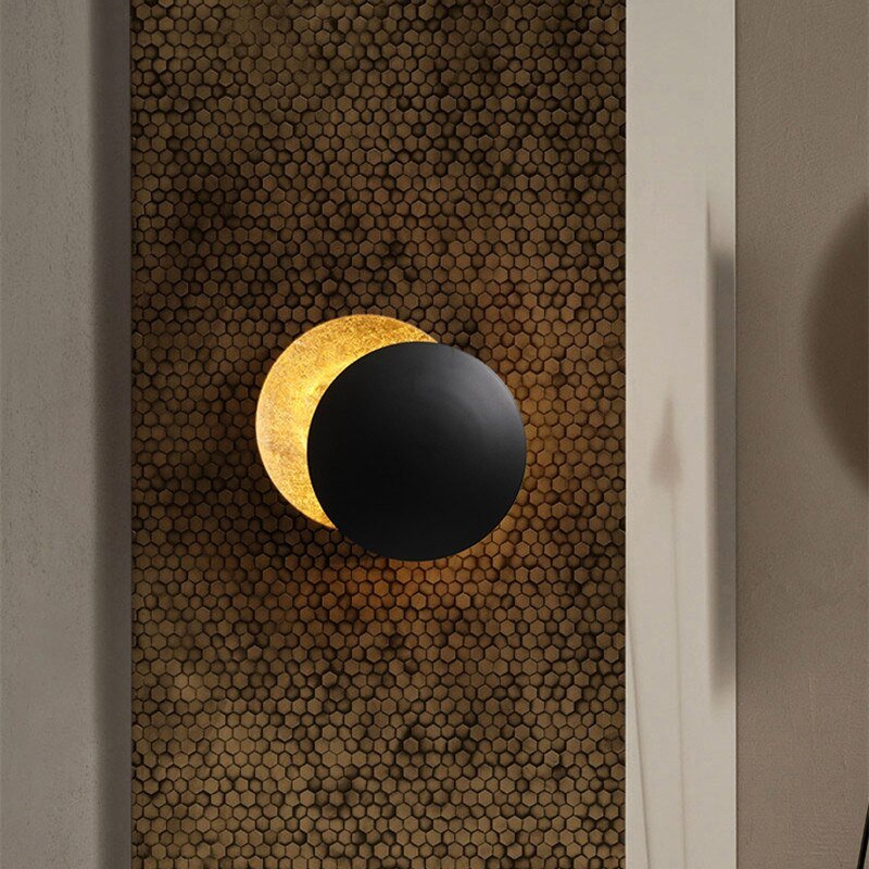 EclipseLamp™ - Wall Lamp with Solar Eclipse