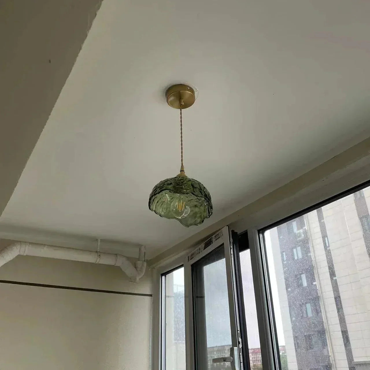 Irregular Glass Pendant Lamp | Brass & Glass Design | E27 Socket | Modern Decorative Hanging Light | Indoor Ceiling Lighting
