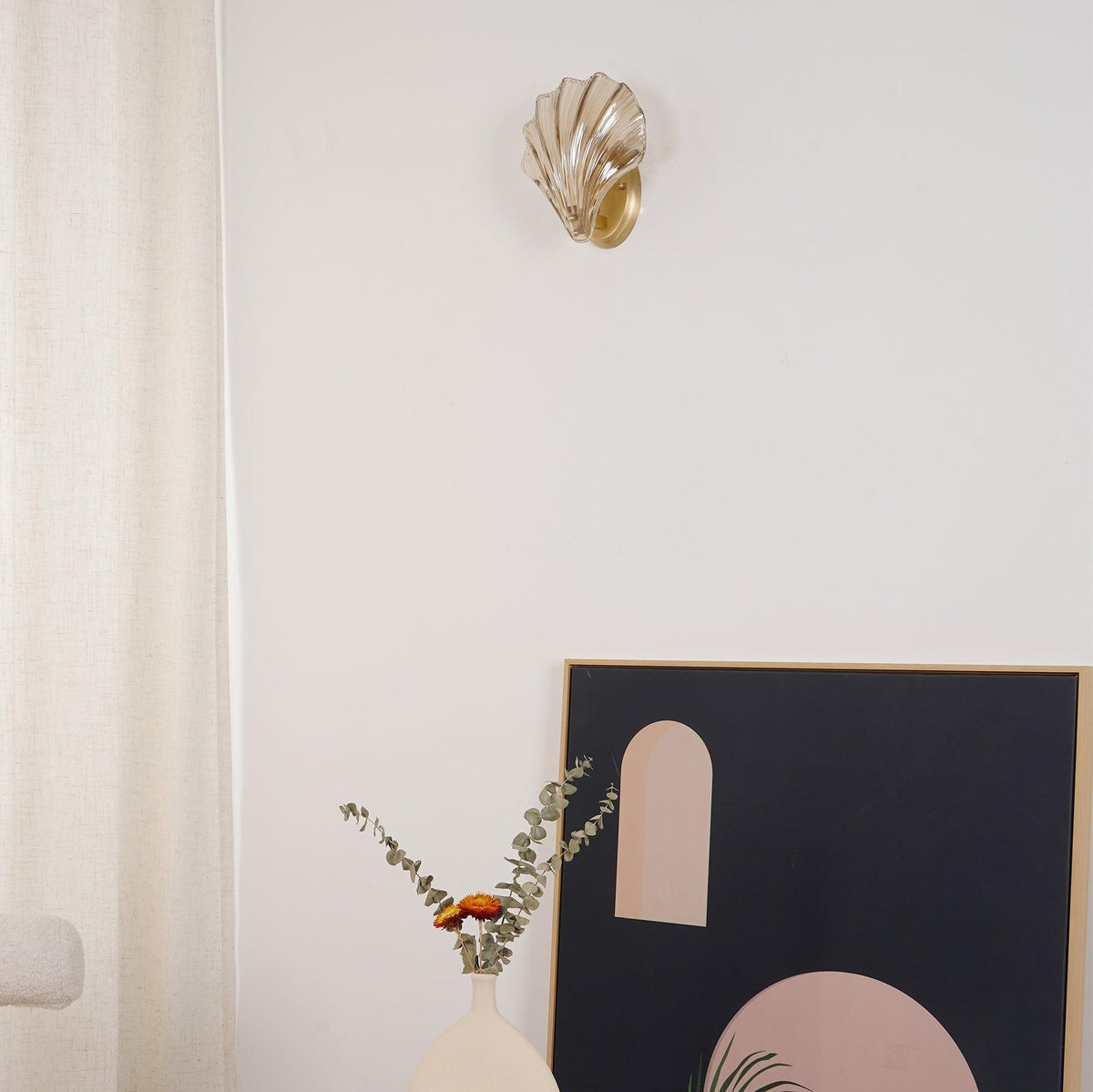 Coastal Shell Wall Light for Bedroom & Living Room | Brass Glass Nautical Wall Lamp | E14 LED or Edison Bulb | 20cm
