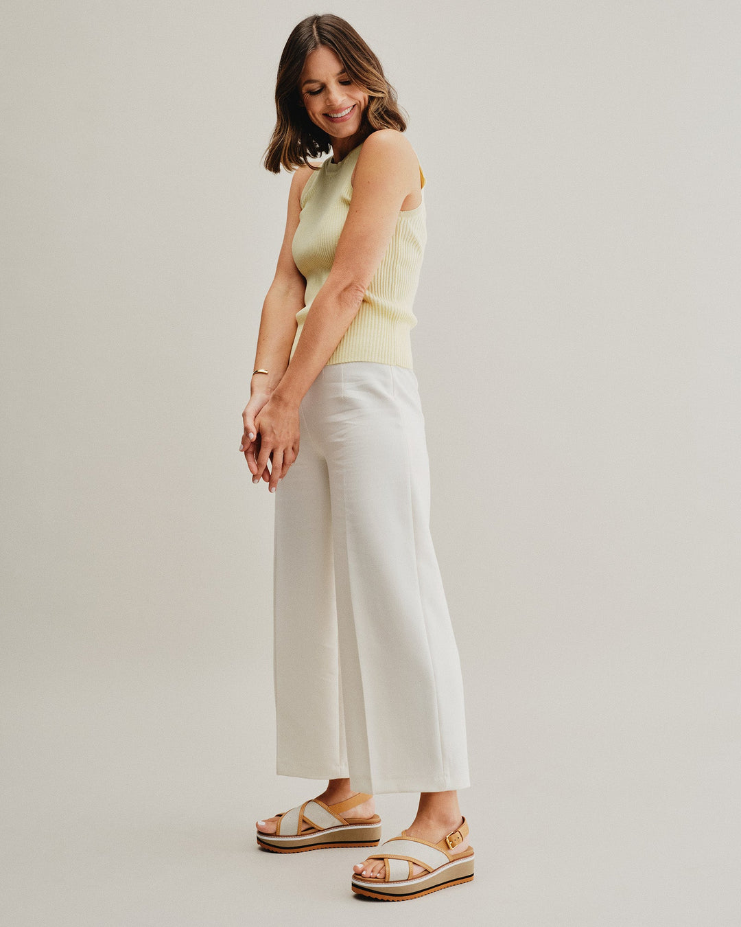 Dames | Platform Sandaal | Daint Kameel/Bot | Verstelbare Gesp | Comfortabel | Zomerstijl