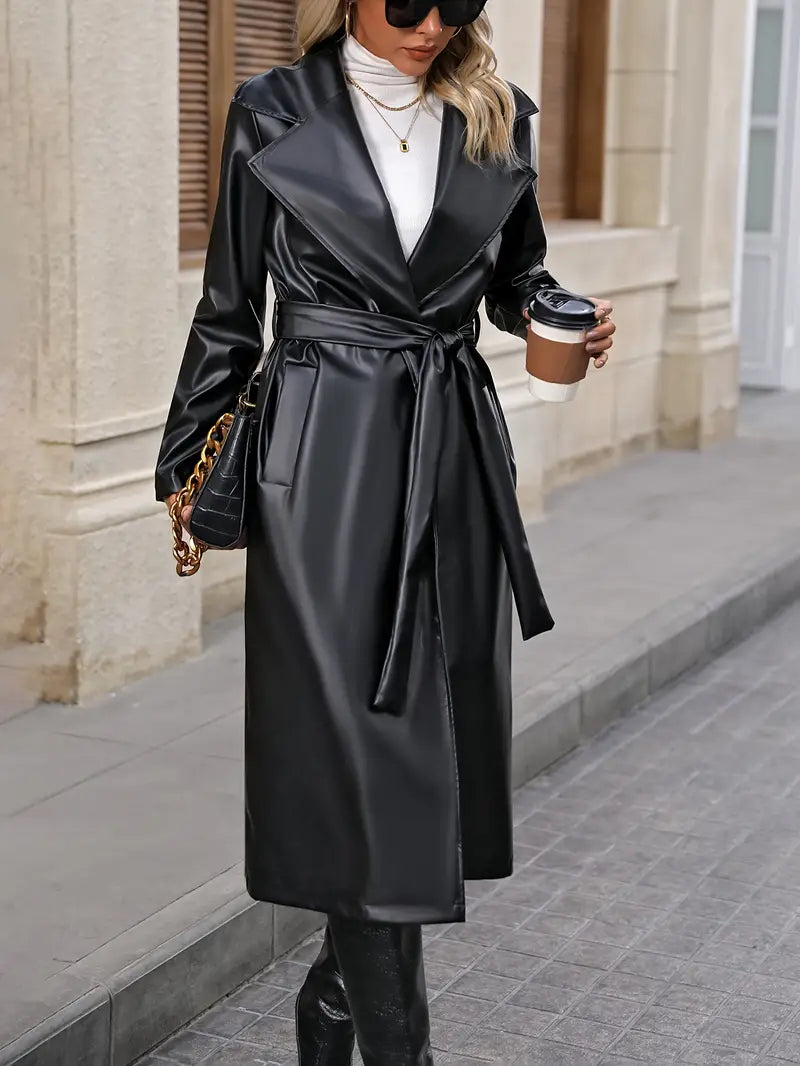 Heidi Fashion | Coat | Timeless Elegance and Stylish Refinement