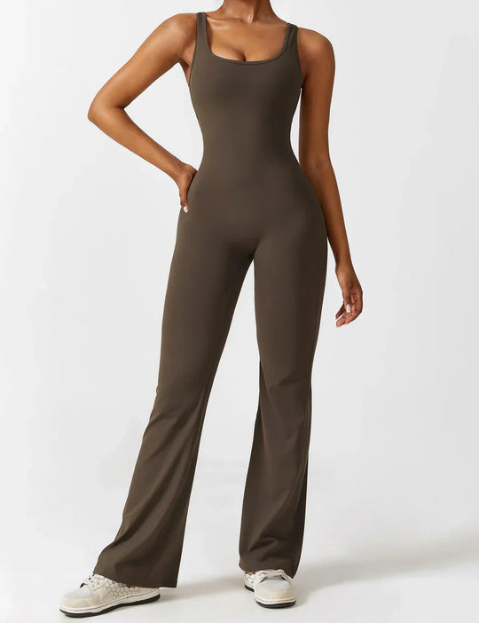 Women's Flared Jumpsuit with V-Back – Shaping &amp; Comfort for Every Day
