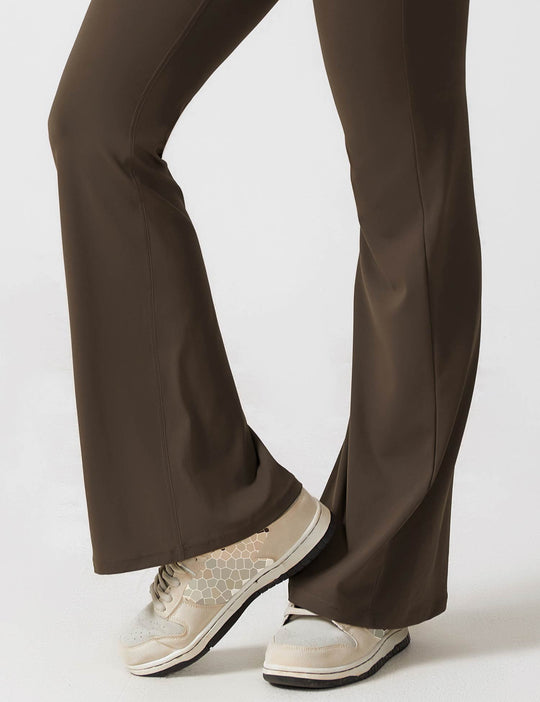 Women's Flared Jumpsuit with V-Back – Shaping &amp; Comfort for Every Day