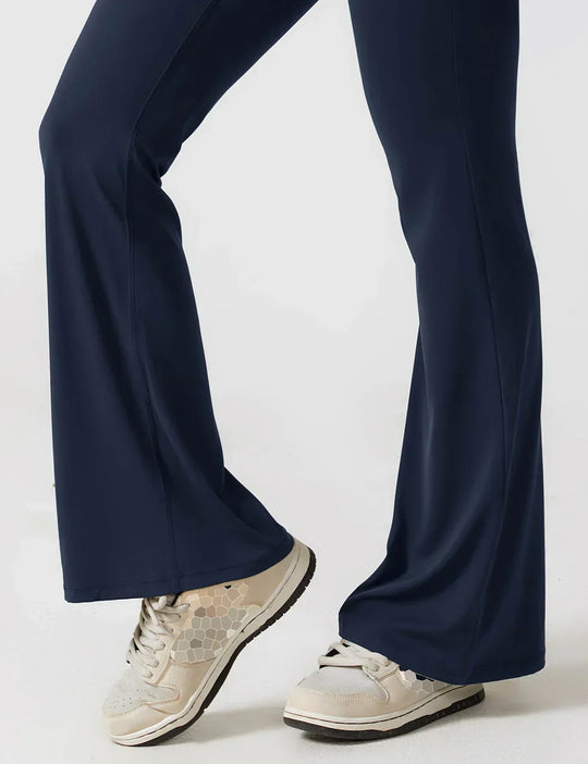 Women's Flared Jumpsuit with V-Back – Shaping &amp; Comfort for Every Day