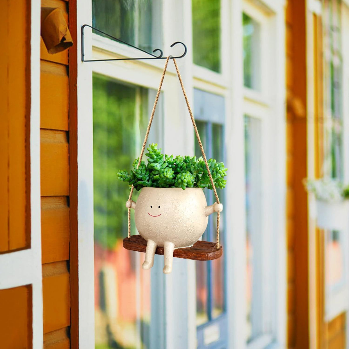 Smiley Hanging Planter Liva Swing | Resin Swing Plant Pot | Indoor Outdoor Decorative Accent | Balcony Garden Windowsill