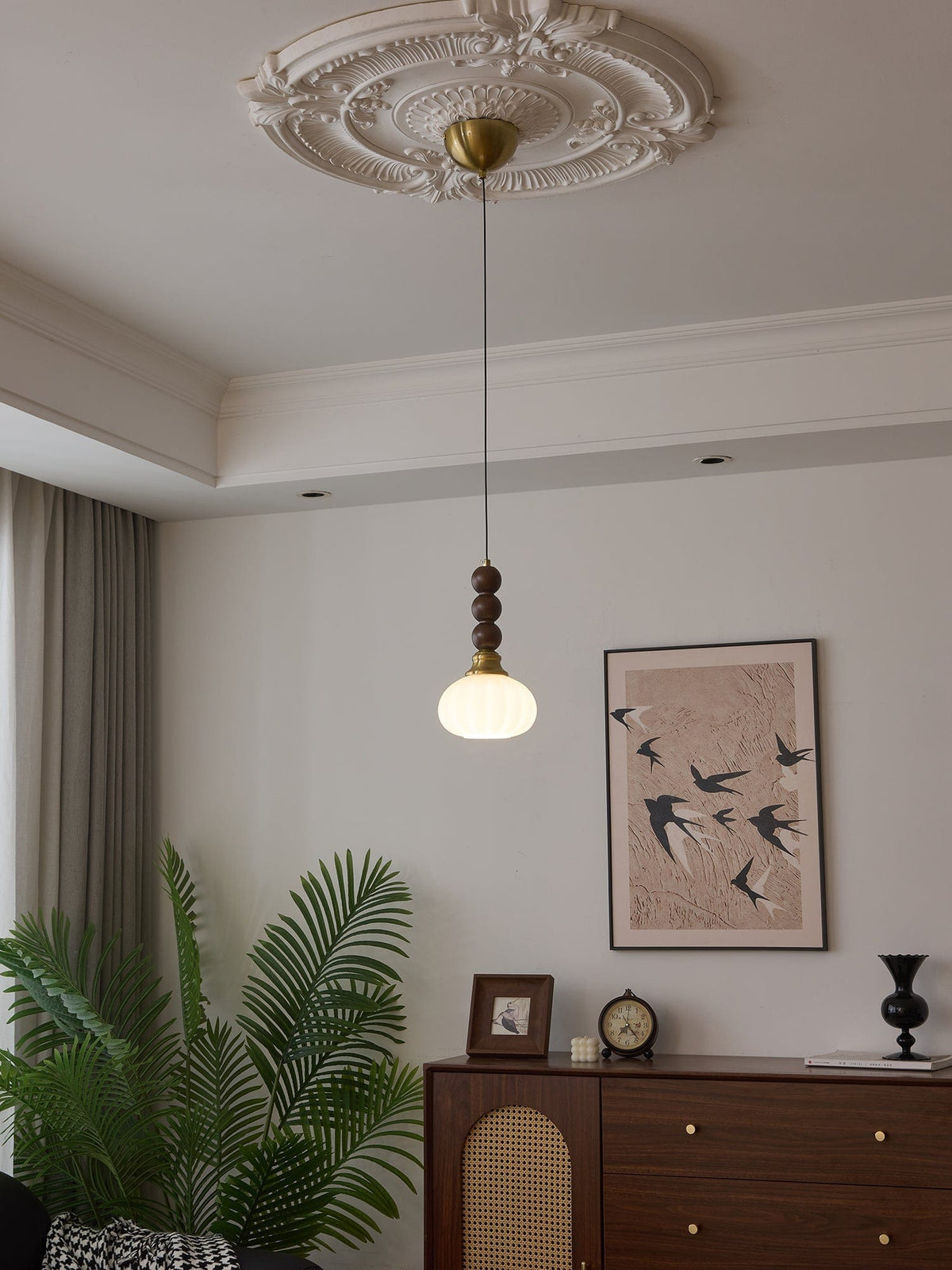 Evandra Pendant Lamp | Glass, Wood & Metal | E26/E27 LED Compatible | Elegant Dining & Living Room Lighting | Multiple Sizes