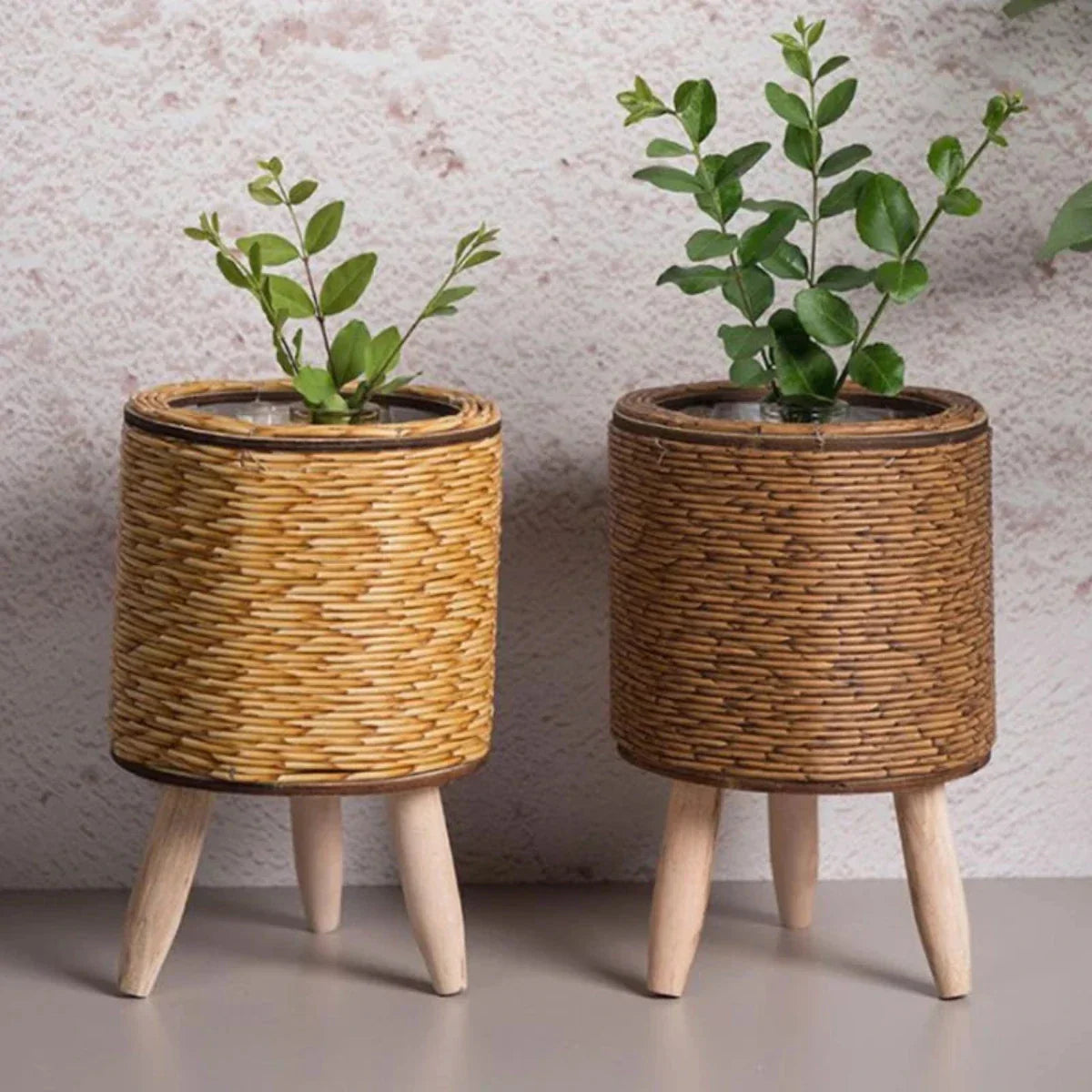 Scandinavische Plantenpot Liora Puck Binnen Buiten | Lichtgewicht Duurzaam Plastic | Natuurlijke Kleur Minimalistisch Ontwerp | Balkon Woonkamer Tuin