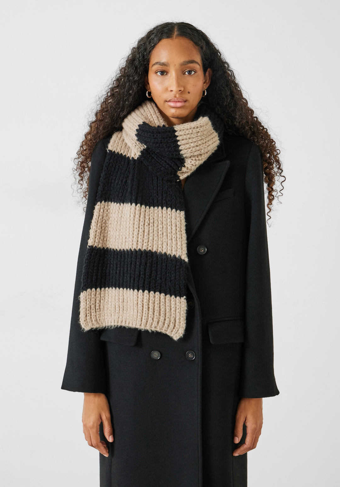 Versatile Scarf for Adults | Ideal for Winter and the In-between Seasons