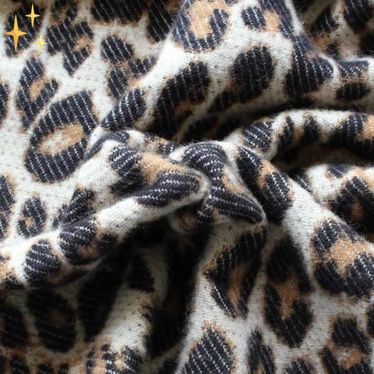 Knitted Leopard Print Scarf for Women | Ideal for the Cold Season