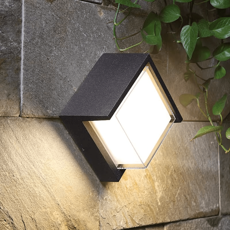 Lucy Wall Lamp with Motion Sensor